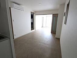 新町ｃｉｎｑ 201 2階1LDKのリビング/ダイニング