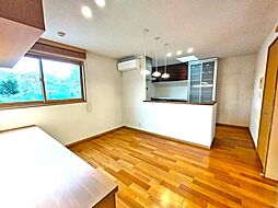 メゾン・リベルテ A 1階4LDKのリビング/ダイニング