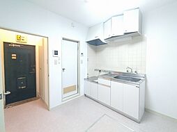 JR中央線 三鷹駅 徒歩19分の賃貸アパート 1階1DKのリビング/ダイニング