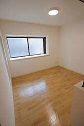 都営大江戸線 中野坂上駅 徒歩7分の賃貸マンション 3階ワンルームのリビング/ダイニング