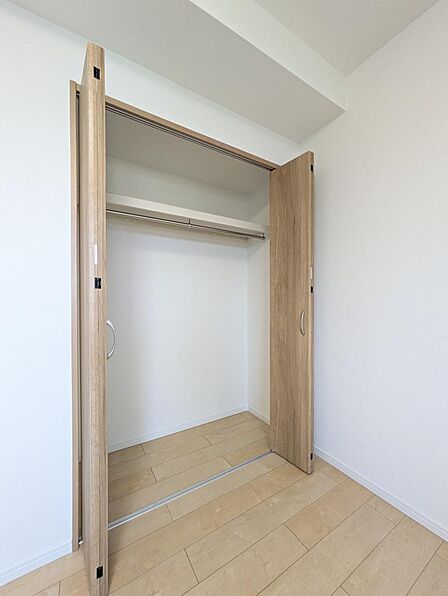 6.7帖洋室のクローゼット☆彡
