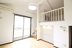 ラ・サージュ・メール 201 2階ワンルームのリビング/ダイニング