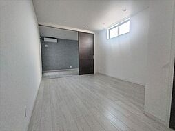 クリスティーナ香ヶ丘 102 1階1LDKのリビング/ダイニング