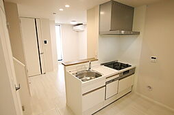 JR京浜東北・根岸線 上中里駅 徒歩5分の賃貸マンション 1階3LDKのリビング/ダイニング