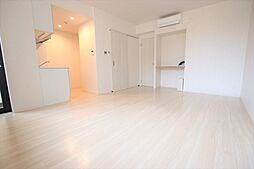 JR常磐線 綾瀬駅 徒歩9分の賃貸マンション 3階1LDKのリビング/ダイニング