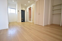 川奈ハイツ 402 4階1LDKのリビング/ダイニング