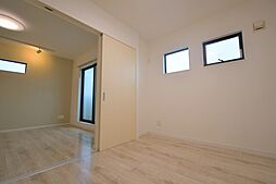 カルムセゾン 303 3階1LDKのリビング/ダイニング