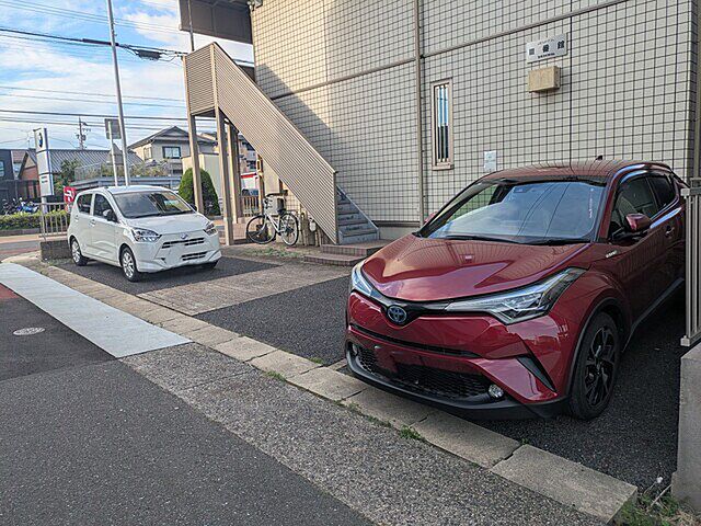 6 / 11