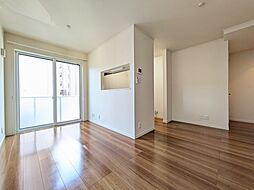 パレロワイヤル 203 2階2LDKのリビング/ダイニング