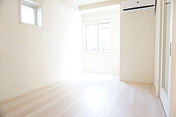 パレロワイヤル 101 1階1Kのリビング/ダイニング