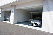 屋根付き駐車場