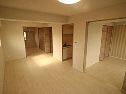 パンドノール住吉大社 705 7階2LDKのリビング/ダイニング