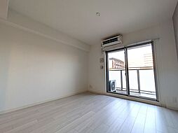 Osaka Metro谷町線 谷町六丁目駅 徒歩6分の賃貸マンション 5階1Kのリビング/ダイニング