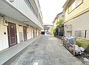 ゴミ置き場、駐車場（別途契約、空き要確認）