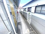 2階　玄関前共有通路