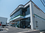 ファミリーマート浦安富士見三丁目店（447m）