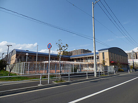 暁星国際学園新浦安幼稚園(290m)