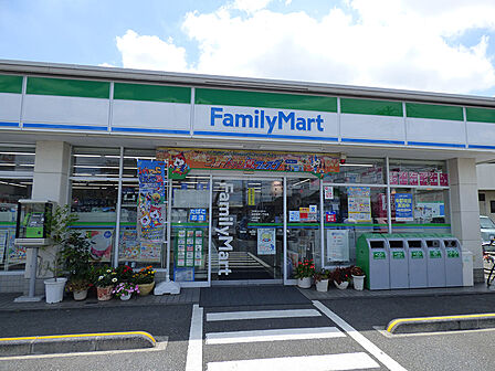 ファミリーマート 浦安東野一丁目店（450m）
