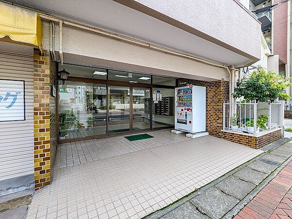 エントランスを拡大表示