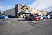 アバンセ 新里店(1、239m)