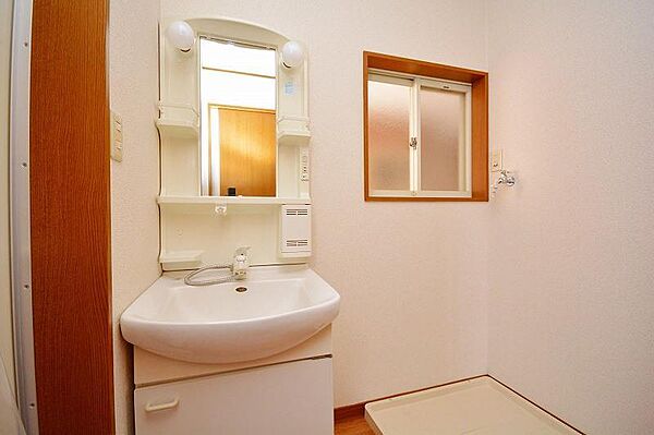 apartment 群馬県みどり市笠懸町鹿4262-21
笠懸町鹿の賃貸情報を見る
物件地図