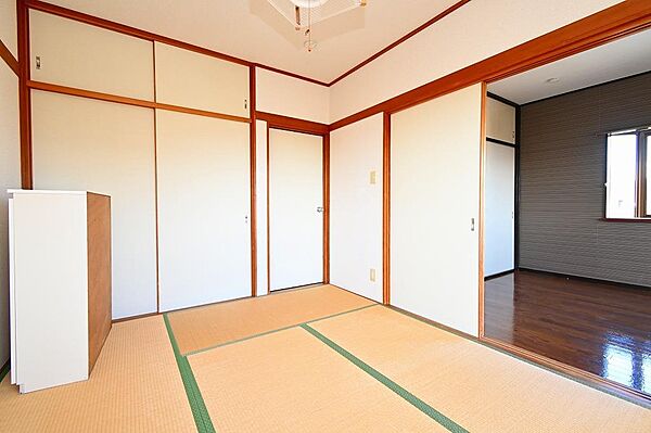 apartment 群馬県みどり市笠懸町阿左美581-2
笠懸町阿左美の賃貸情報を見る
物件地図