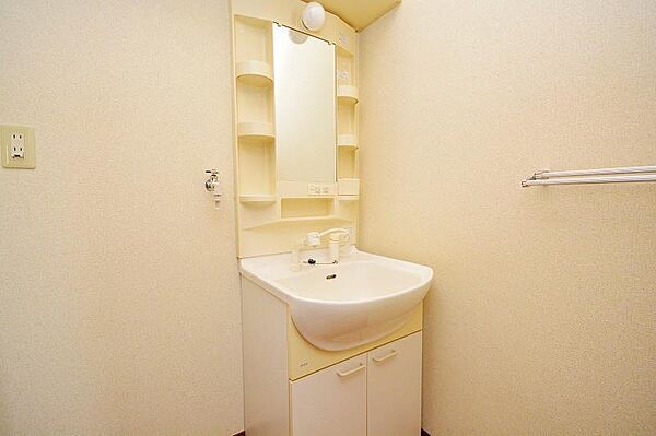 apartment 群馬県みどり市笠懸町阿左美602-10
笠懸町阿左美の賃貸情報を見る
物件地図