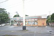 セブンイレブン桐生川内3丁目店(653m)