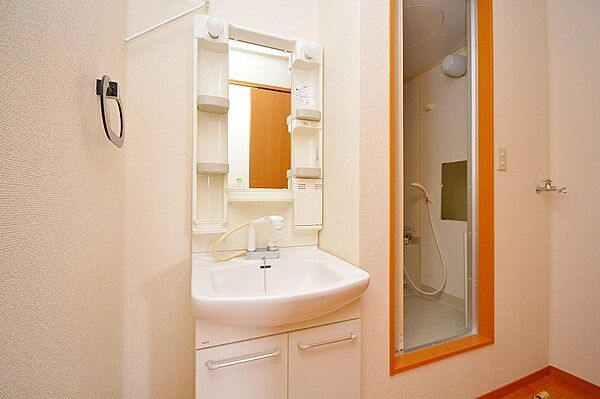 apartment 群馬県みどり市大間々町大間々176-2
大間々町大間々の賃貸情報を見る
物件地図