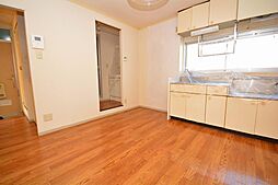 パールハイツ　Ｂ 201 2階2DKのリビング/ダイニング