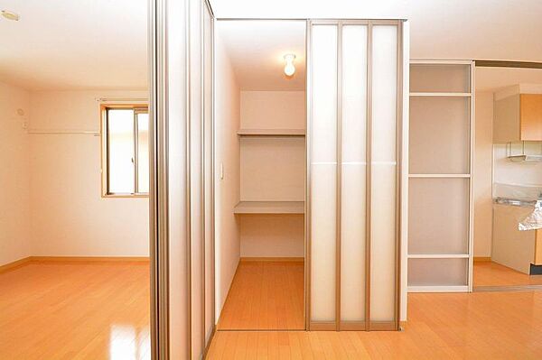 apartment 群馬県みどり市笠懸町阿左美814-1
笠懸町阿左美の賃貸情報を見る
物件地図