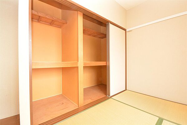 apartment 群馬県伊勢崎市市場町1丁目331-1
市場町の賃貸情報を見る
物件地図