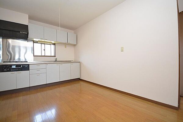 apartment 群馬県桐生市新里町新川3517-10
新里町新川の賃貸情報を見る
物件地図