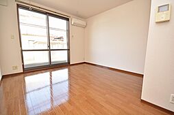 メゾン・グリシーヌ 105 1階1Kのリビング/ダイニング