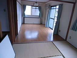 居間
