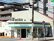 ファミリーマート 京都山科三条店（475m）