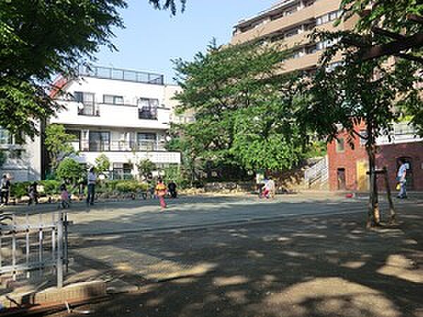 周辺 パークタワー西新宿 18階/-