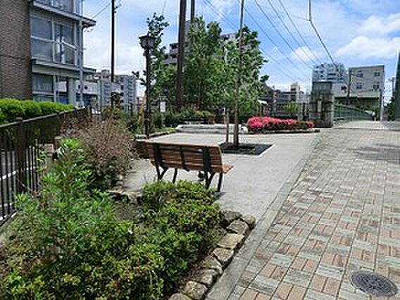 万年橋児童遊園