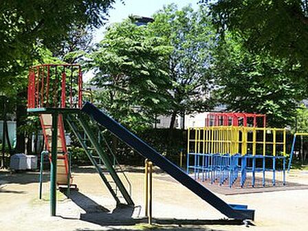 周辺環境:六本木西公園