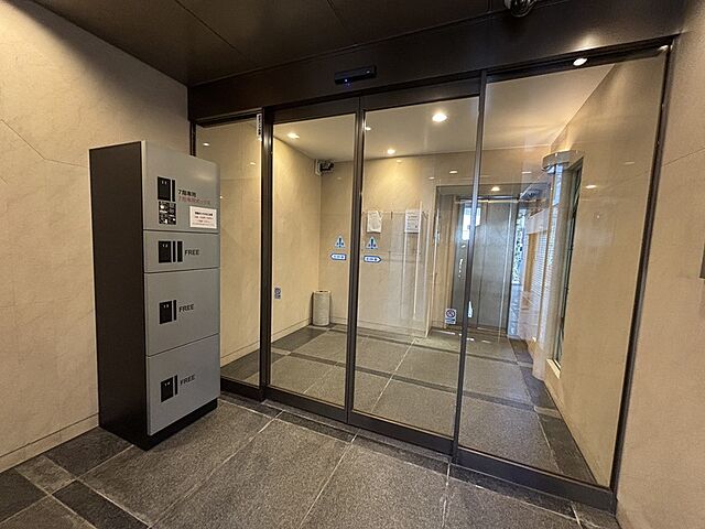 エントランス