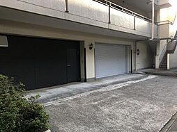 FK豊ケ丘１丁目ガレージ