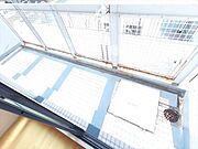 南側のバルコニー（同物件参考写真）