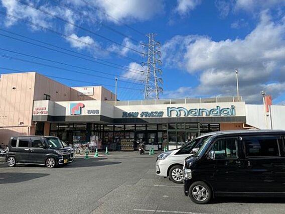 万代 石切店ま...