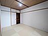 和室：和室6帖(襖張替、畳新調)