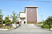 東郷町立春木中学校まで2680m
