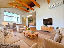 リビング/ダイニングの画像