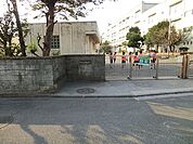 横浜市立永野小学校まで500m