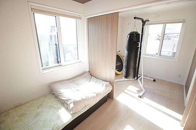 室内 碧南市汐田町4丁目