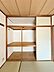 和室：6帖和室・お客様用のお部屋に押し入れはお客様用のお布団が沢山入ります