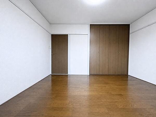 洋室を拡大表示